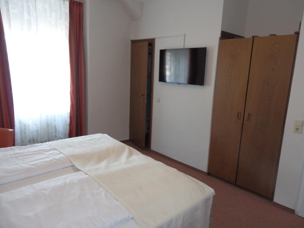 Hotel Rheinischer Hof Bad Breisig Δωμάτιο φωτογραφία